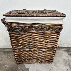 Wicker Laundry Hamper Basket