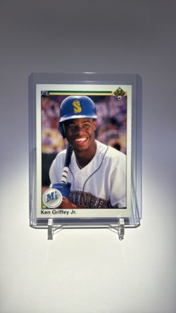 1990 Upper Deck Baseball Complete Set (1-700) + Extension (701-800) (Ken Griffey Jr./Nolan Ryan/Sammy Sosa/Bo Jackson/Dave Justice )