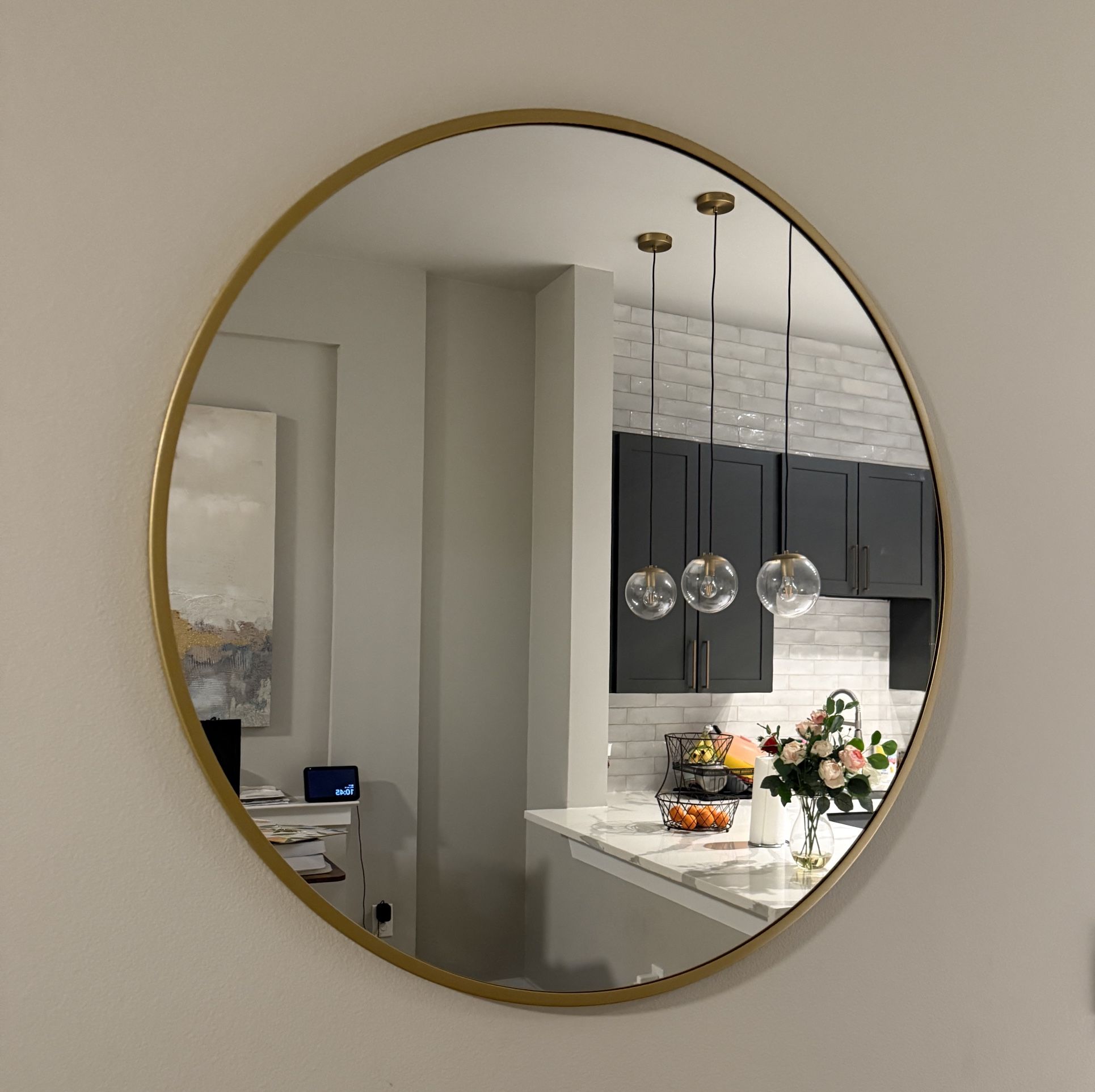 Round Mirror