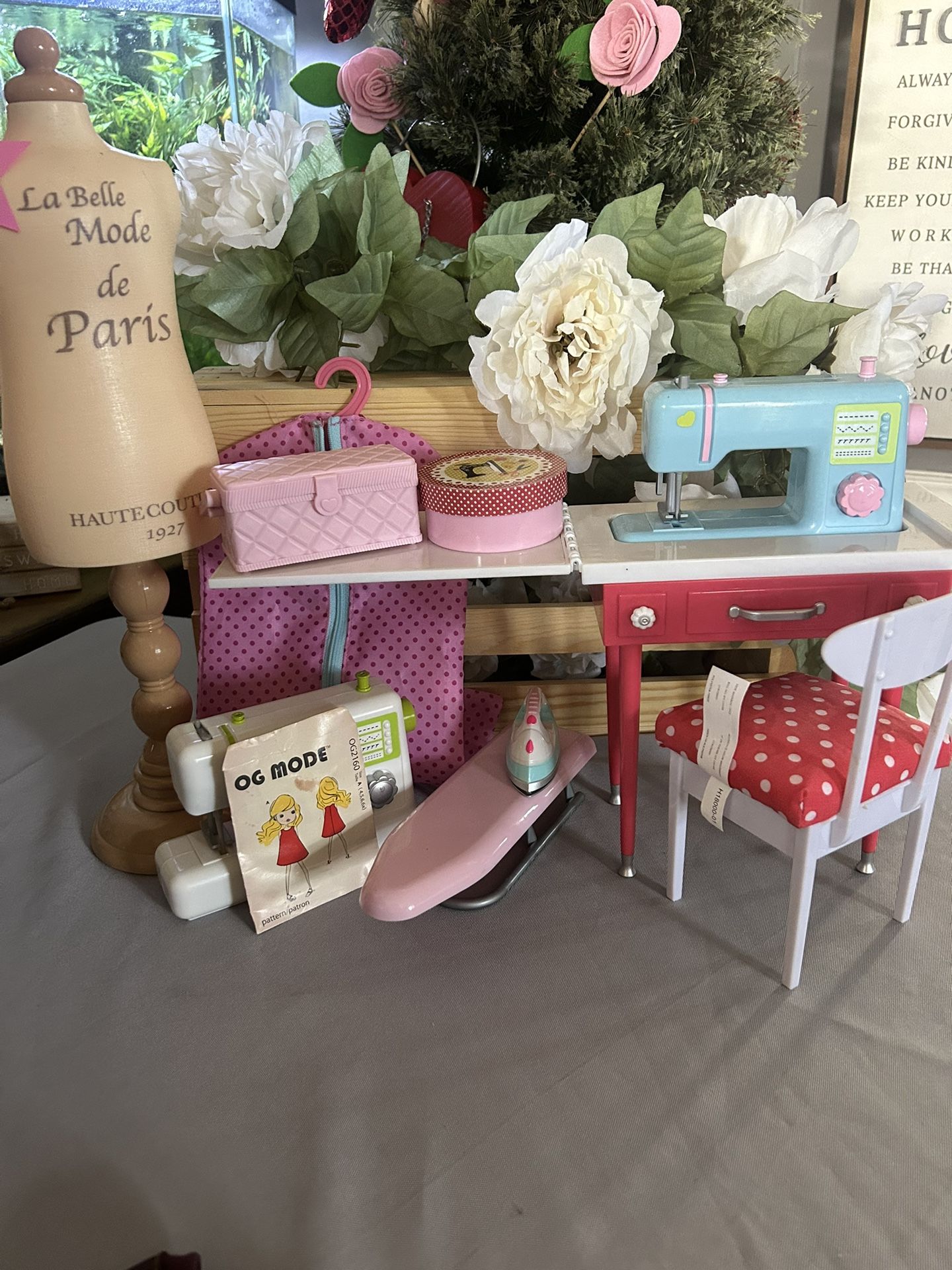 Our Generation It Seems Perfect Sewing Set