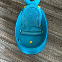 Baby bathtub