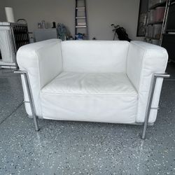 White Faux Leather Office Chair