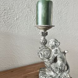 Great Condition: Unique Monkey Candle Holder, distressed vintage style, decor, large