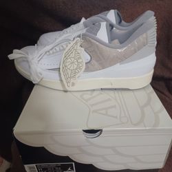 Jordan 2 Low Python Size 11