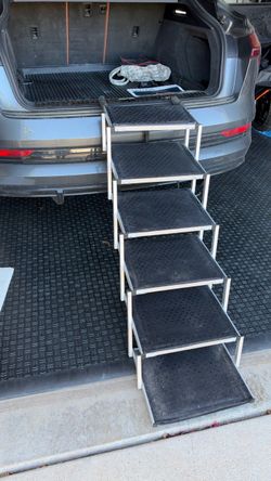 Dog ladder