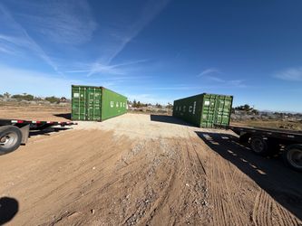 Storage shipping containers