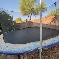 Trampoline 15ft