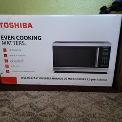 Toshiba Even Cooking Matters Microwave  2.2 Cubic Ft.