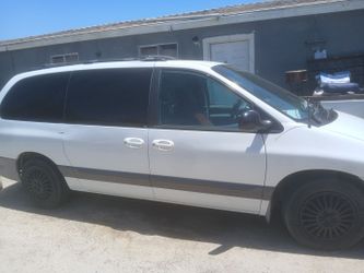 1999 dodge carravan