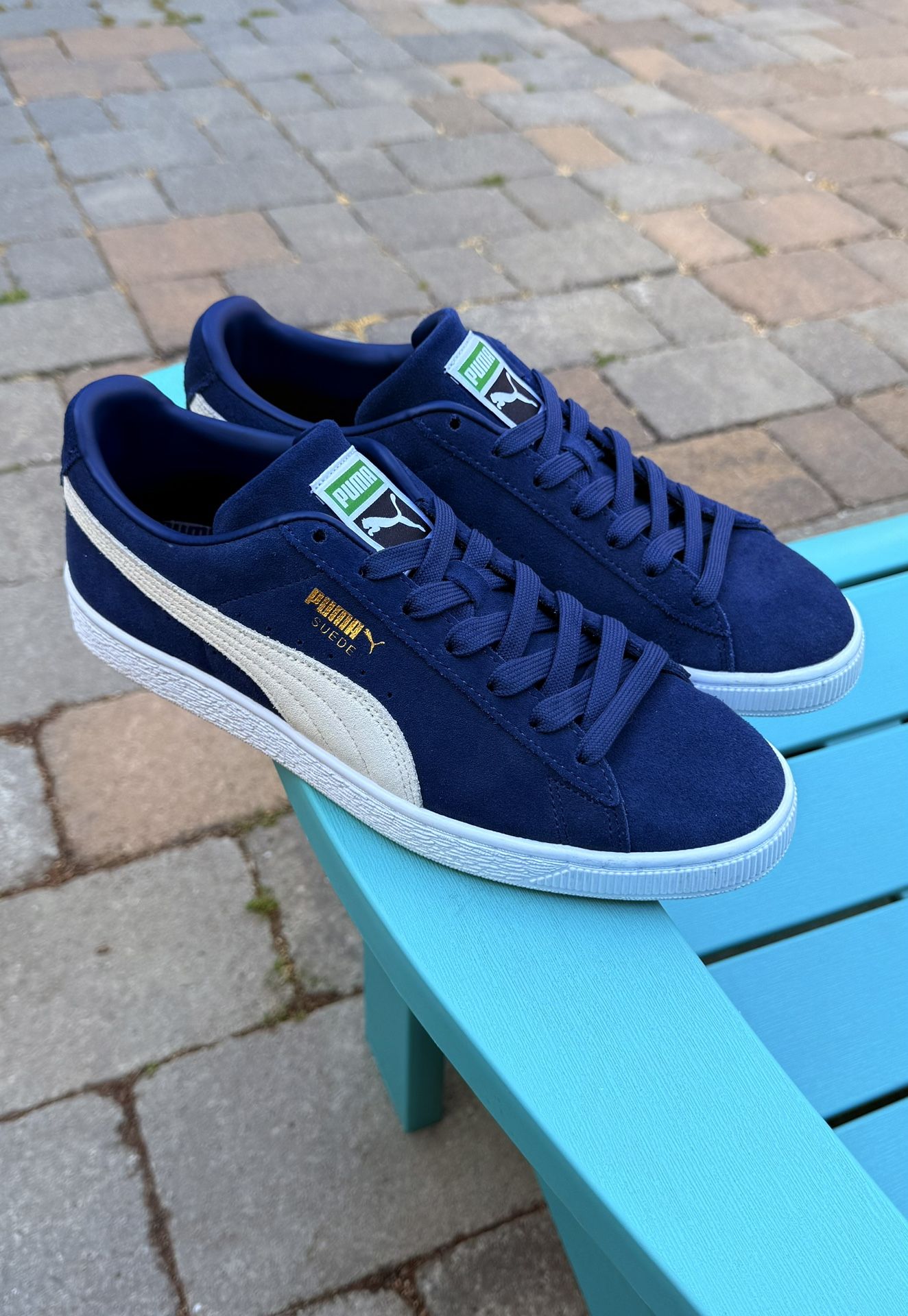 Mens Puma Classic Suede VTG Lace Up Athletic Sneakers - US Size 10 - Barely Worn