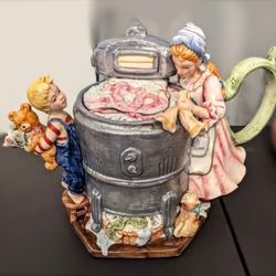 Wash Day Tea Pot 