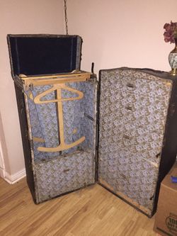 Antique steam chest
