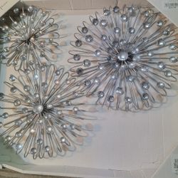 Home Decore .New 3 Pepieces 50