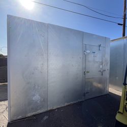 Walk-in Cooler 