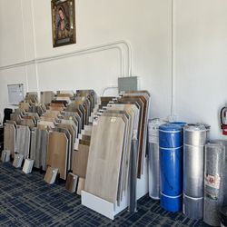 Underlayment, 100% Waterproof Vinyl Planks Flooring