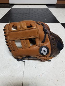 Demarini Softball Glove