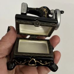 Porcelain Hinged Trinket Box Sewing Machine Made in China