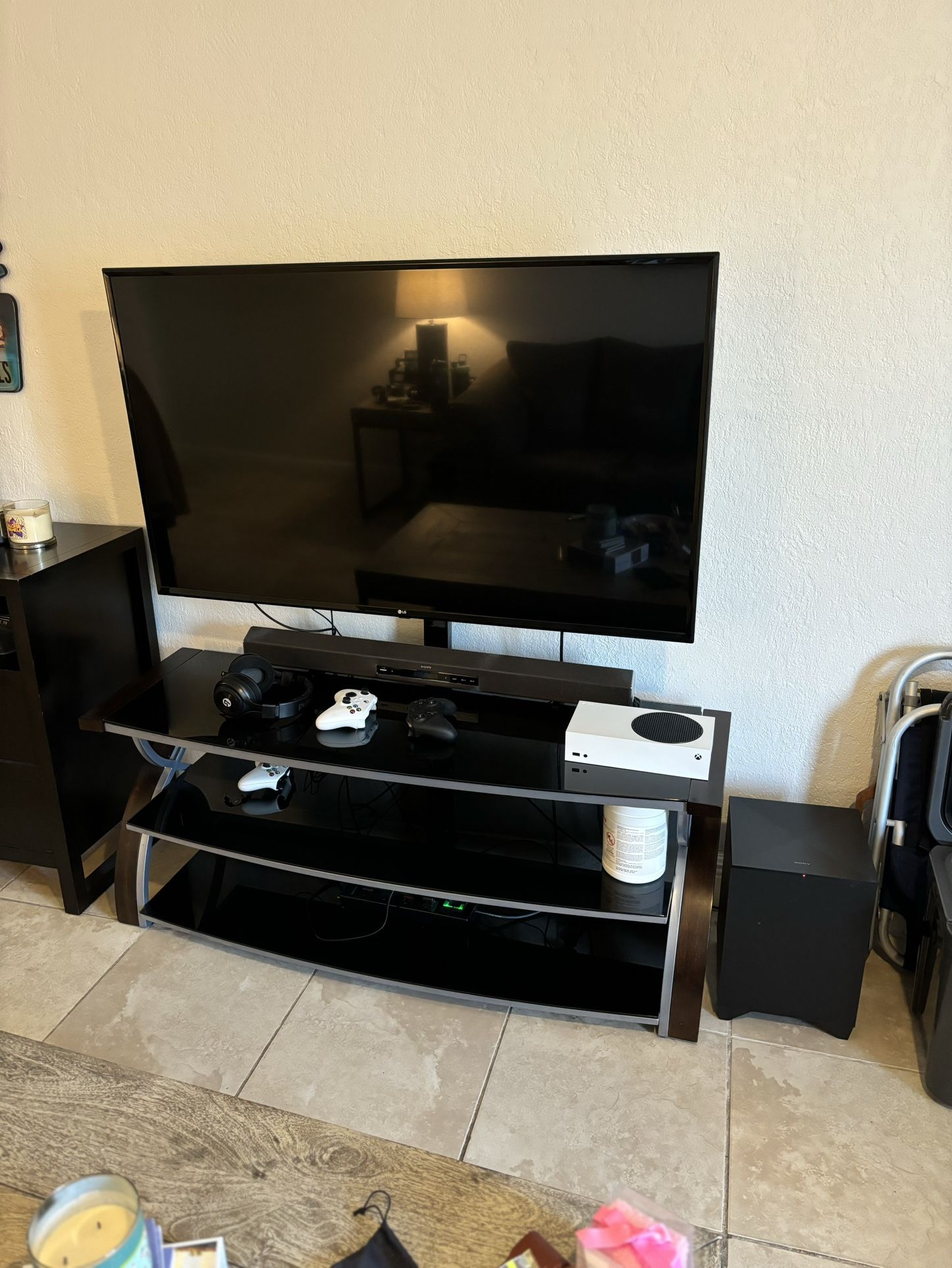 LG Tv with Stand