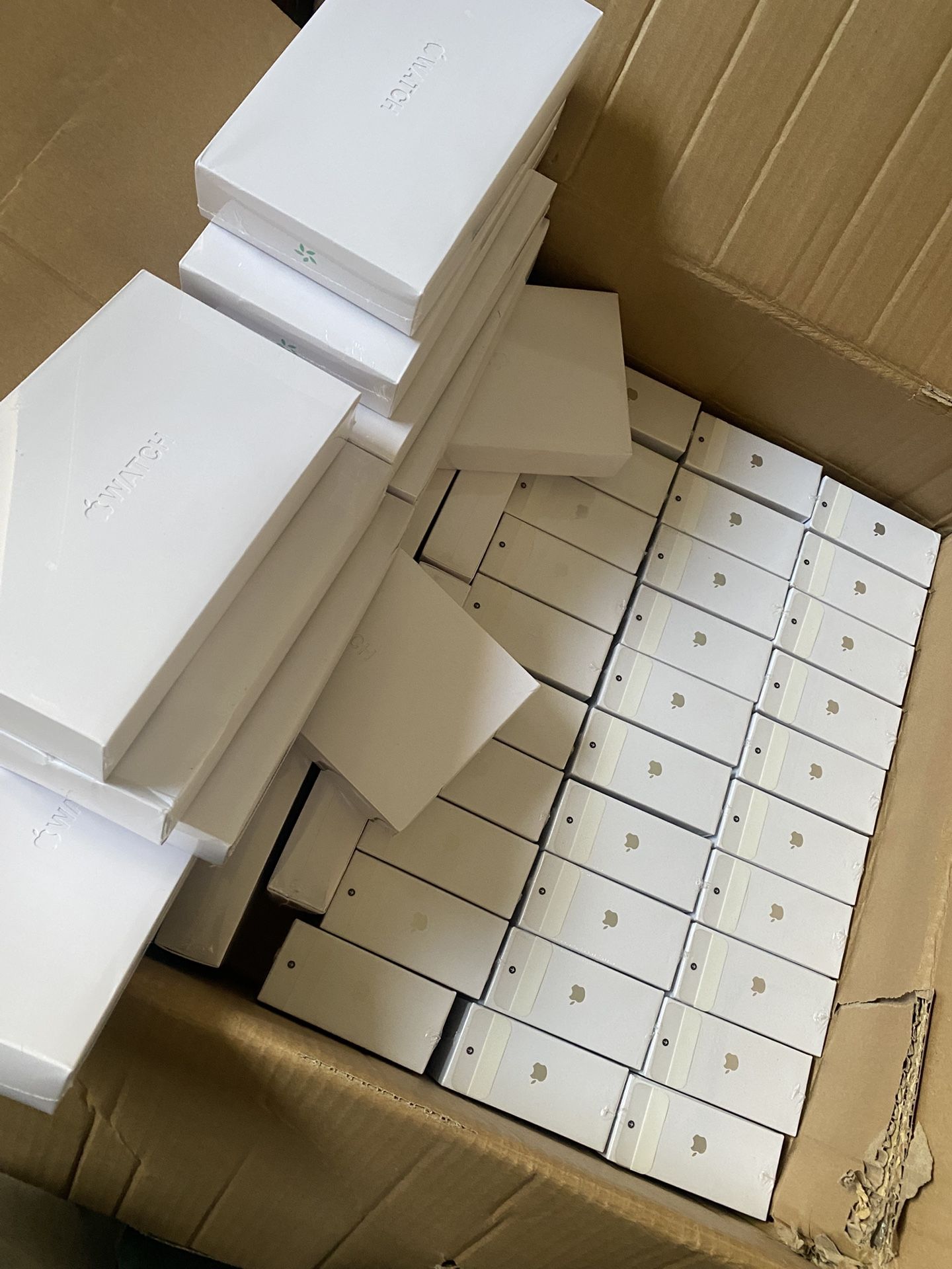 Watches And Headphones 