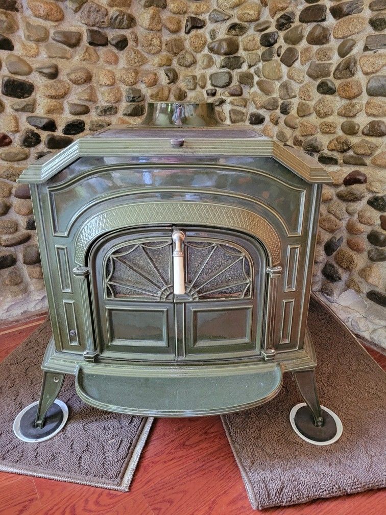 Vermont Casting Wood Stove