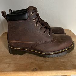 Dr. Martens 939 BEN BOOT CRAZY HORSE LEATHER HIKER BOOTS 8 Men 9 Women Brand new DOCS