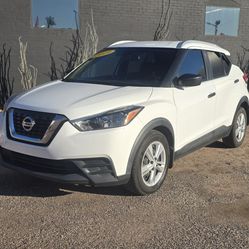 2019 nissan kicks