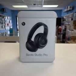 Beats Studio Pro By Dr Dre New With Apple care Plus Till 2027