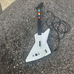 Xbox 360 Guitar As Is 25.00Meet Foxchase Wawa 7913 Oxford Ave 19111