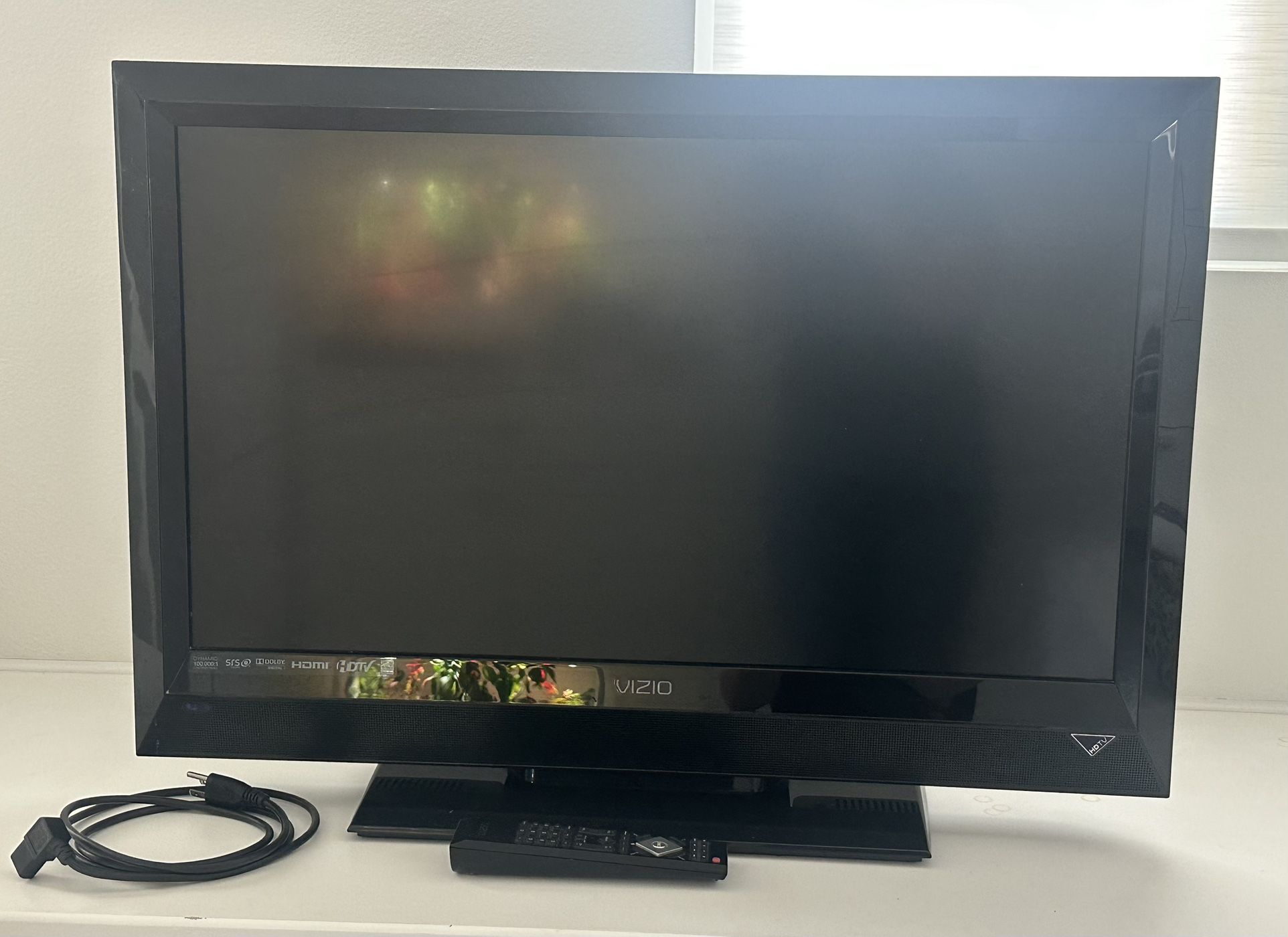 32 Inch Vizio TV