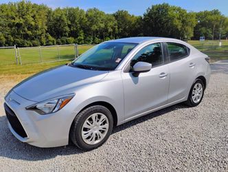 2020 Toyota Yaris Sedan