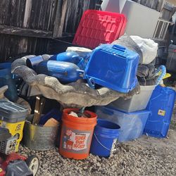 Concrete Fountain Has Other Tiers That Need Repair Bottom Tier Is Fine Free You Move 