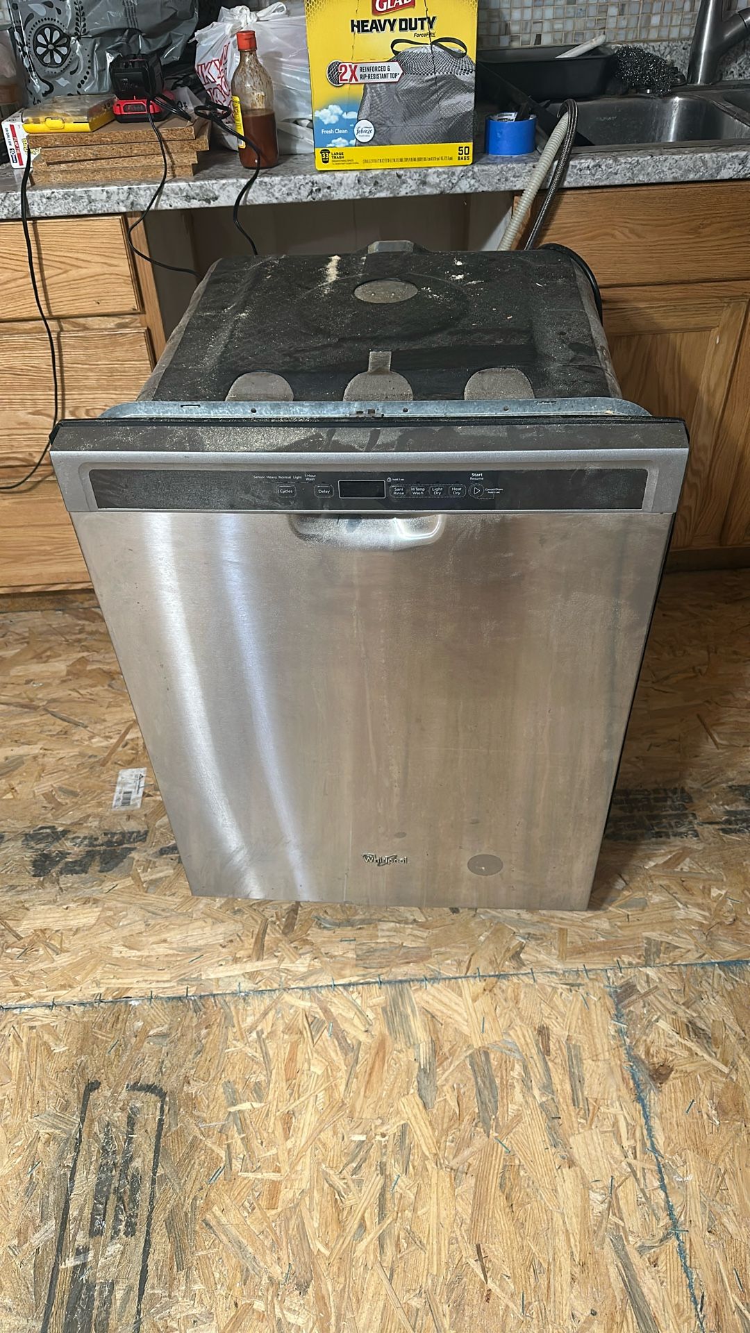 Whirlpool Dishwasher