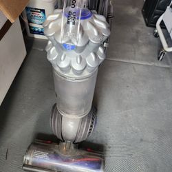 Dyson Vacuum DC50