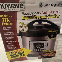 Brand New Pressure Cooker !sale 