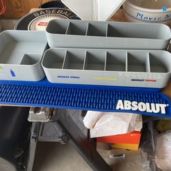 Bar Serving Station