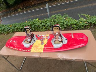Liquid force evolution 138 wakeboard with liquid forced binding