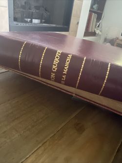 Don Quijote De La Mancha , Antique Book