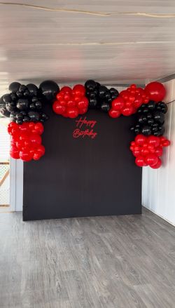 balloon garland