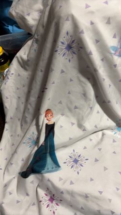 Another frozenfitted sheet for 3.00
