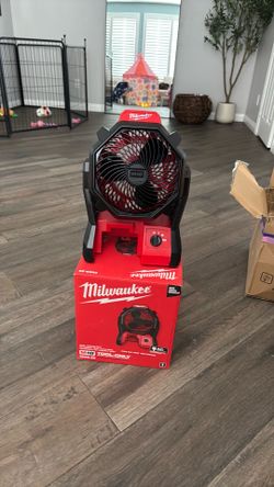 Milwaukee M-18 fan