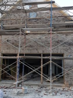 Busco Ayudante Para Trabajar En Construction