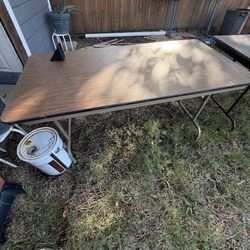 Foldable Tables
