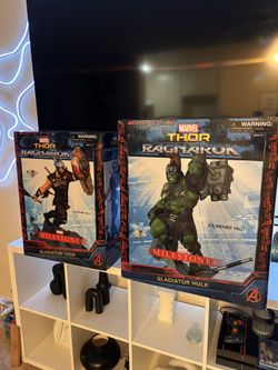 Marvel Thor & Hulk Figures