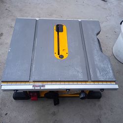 Complete Table Saw- DeWalt