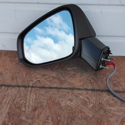 2019-2024 Toyota Rav4 Front Door Mirror 