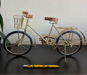 Decorative Metal Bicycle Figurine