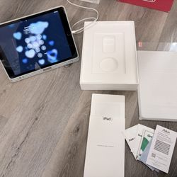 Apple iPad And Watch Bundle 