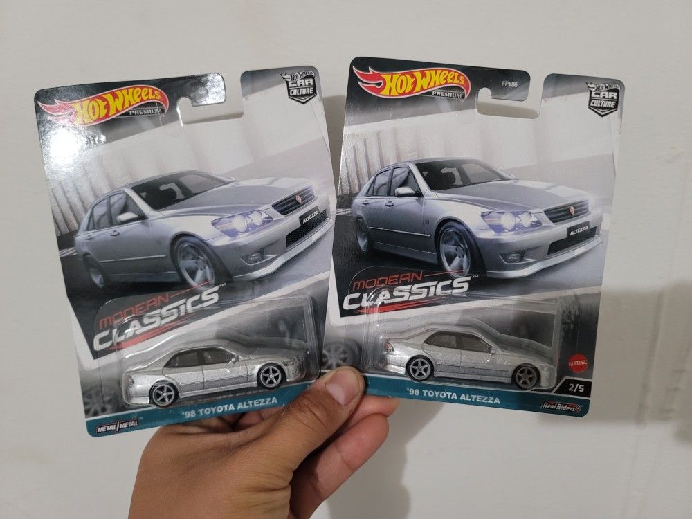 Hot Wheels Lexus IS300 Premium