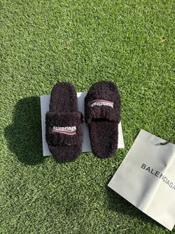 Balenciaga slides