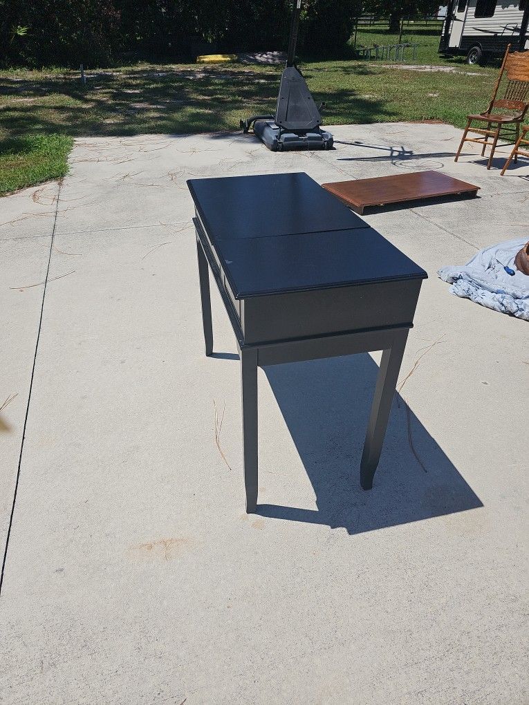Black Makeup Desk